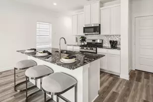 5822 Mainsfield Creek Ln, Houston, TX 77091 - Photo 9