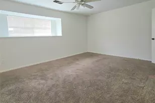 7063 Chasewood Dr, Houston, TX 77489 - Photo 17