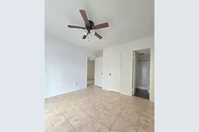 7063 Chasewood Drive, Houston, TX 77489 - Photo 13