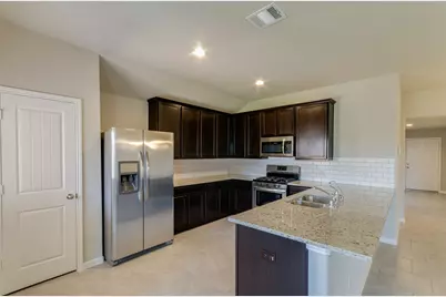 2213 Del Mar, Texas City, TX 77568 - Photo 15