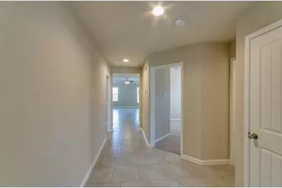 2213 Del Mar, Texas City, TX 77568 - Photo 5