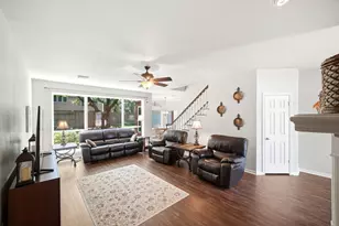 1014 Pinewood Ln, Seabrook, TX 77586 - Photo 11