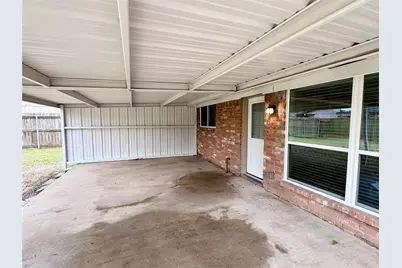 2301 N Thomspon Street, Conroe, TX 77303 - Photo 21