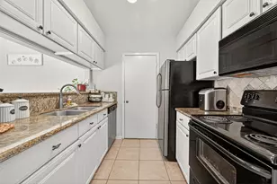 2277 S Kirkwood Rd, Houston, TX 77077 - Photo 15