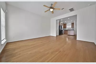 2206 Naomi Street #16, Houston, TX 77054 - Photo 3