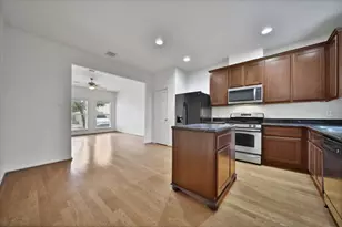 2206 Naomi St, Houston, TX 77054 - Photo 7