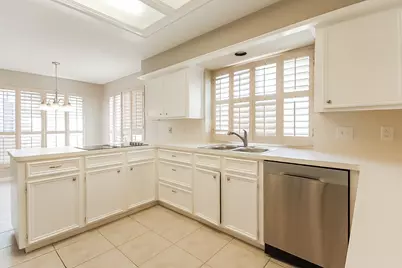 2303 Prestwick Drive, League City, TX 77573 - Photo 7