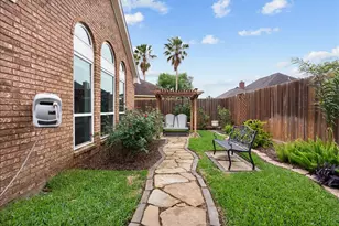 2436 Pebble Beach Dr, League City, TX 77573 - Photo 45