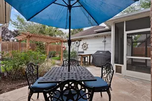 2436 Pebble Beach Dr, League City, TX 77573 - Photo 41