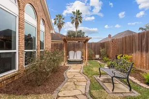 2436 Pebble Beach Dr, League City, TX 77573 - Photo 39