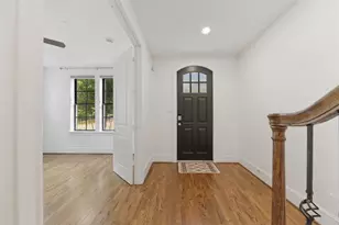2702 Cortlandt St, Houston, TX 77008 - Photo 3