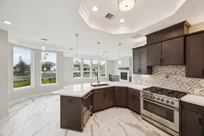 602 Appia Drive, Kemah, TX 77565 - Photo 11