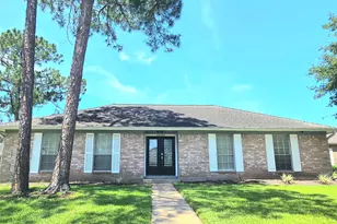 2238 E Silver Sage Dr, Houston, TX 77077 - Photo 1
