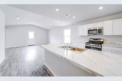 121 Pine Branch Court, Lufkin, TX 75904 - Photo 3