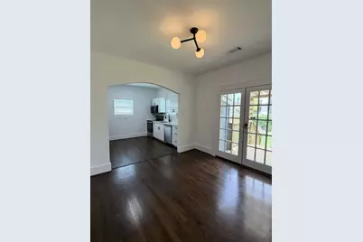 1968 W McKinney Street, Houston, TX 77019 - Photo 11