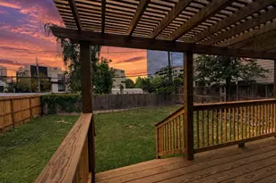 1968 W McKinney St, Houston, TX 77019 - Photo 3