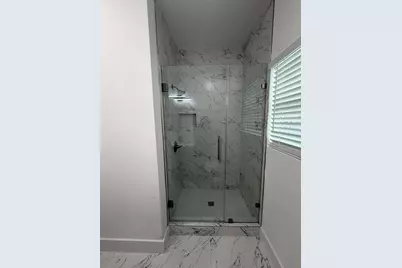 1968 W McKinney Street, Houston, TX 77019 - Photo 19