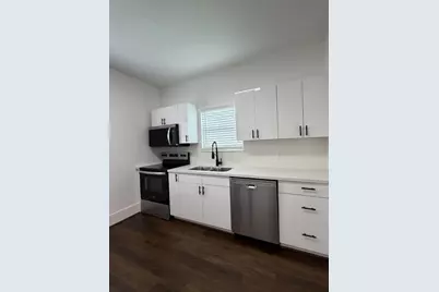 1968 W McKinney Street, Houston, TX 77019 - Photo 13