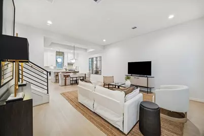 811 Thornton Road #A, Houston, TX 77018 - Photo 5