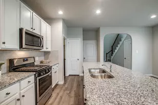 3649 Cub Dr, Conroe, TX 77301 - Photo 9