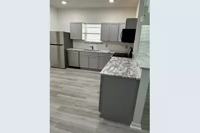 10906 Southview Street, Houston, TX 77047 - Photo 5