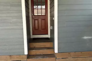 10906 Southview St, Houston, TX 77047 - Photo 3