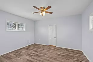 228 Orange St, La Marque, TX 77568 - Photo 11