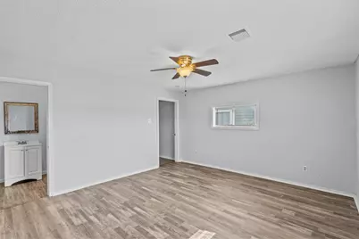 228 Orange Street, La Marque, TX 77568 - Photo 13