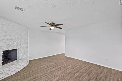 228 Orange Street, La Marque, TX 77568 - Photo 5