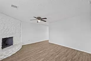 228 Orange St, La Marque, TX 77568 - Photo 5