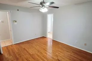 4711 Stonebridge St, Baytown, TX 77521 - Photo 7