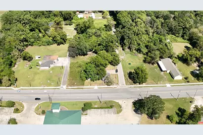 2101 N Cleveland Street, Dayton, TX 77535 - Photo 5