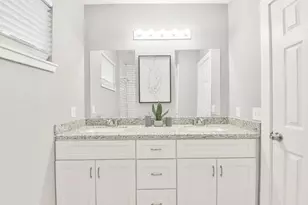 1212 Hamblen St, Houston, TX 77009 - Photo 11