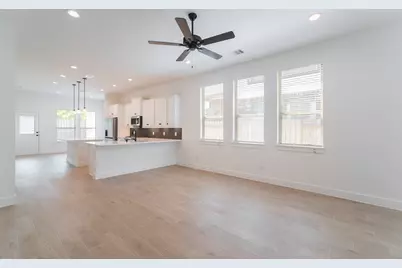 10566 Wild Chives, Conroe, TX 77385 - Photo 7