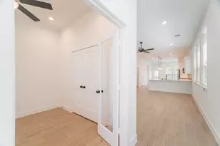 10566 Wild Chives, Conroe, TX 77385 - Photo 3