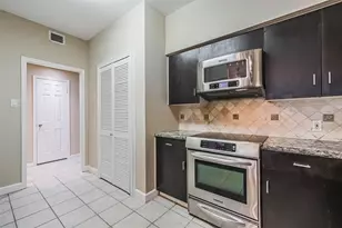 15 Greenway Plz, Houston, TX 77046 - Photo 1