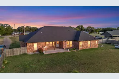 1991 Jackson Lane, China Spring, TX 76633 - Photo 45