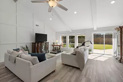 1006 Castle Hill Trail, Kingwood, TX 77339 - Photo 9