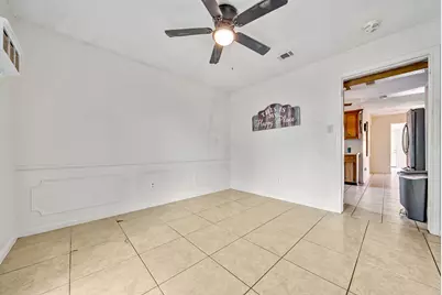 10407 Waving Fields Drive, Houston, TX 77064 - Photo 5