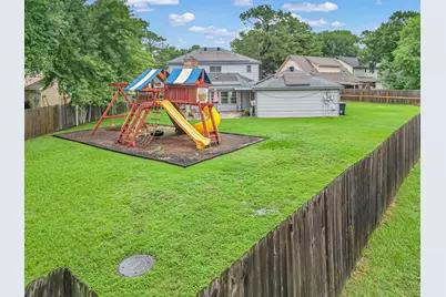 10407 Waving Fields Drive, Houston, TX 77064 - Photo 31