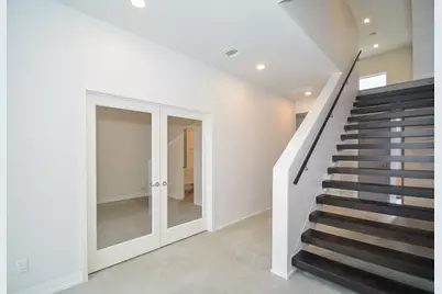 1905 Oakdale Street, Houston, TX 77004 - Photo 7