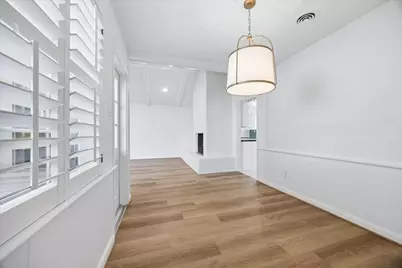 10614 Longmont Drive, Houston, TX 77042 - Photo 25