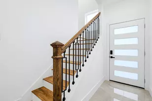 3405 Baer St, Houston, TX 77020 - Photo 9