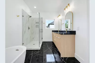 3405 Baer Street, Houston, TX 77020 - Photo 27