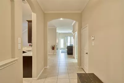 655 Oak Circle Drive E, Conroe, TX 77301 - Photo 11