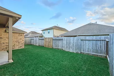 655 Oak Circle Drive E, Conroe, TX 77301 - Photo 45