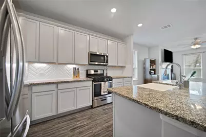 331 Silver Carp Trail, Conroe, TX 77318 - Photo 9