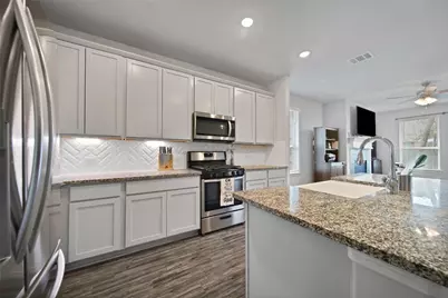 331 Silver Carp Trail, Conroe, TX 77318 - Photo 9