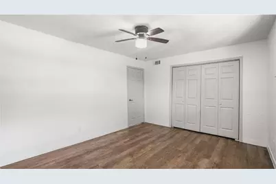 2819 Berry Street #8, Houston, TX 77004 - Photo 11
