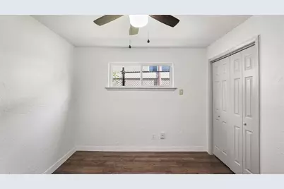 2819 Berry Street #8, Houston, TX 77004 - Photo 9